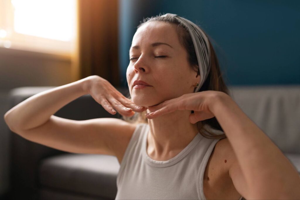 tech neck symptoms